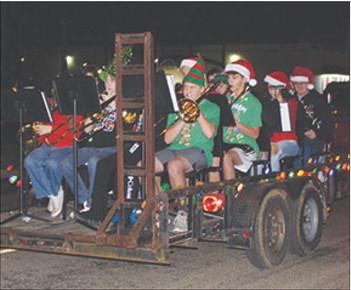 SELECTED SCENES FROM SILSBEE’S 2O23 CHRISTMAS LIGHTED PARADE