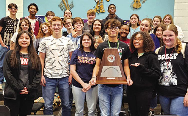 The Silsbee High School Choir won the Sweepstakes in Mixed Choir award in UIL Concert/Sight Reading competition. Courtesy Photo
