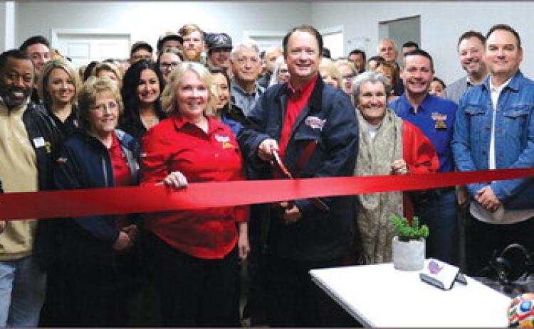 American Air Systems in Lumberton held its ribbon cutting Tuesday,January 31.Members of the Lumberton chamber were in attendance along with many friends and family members.